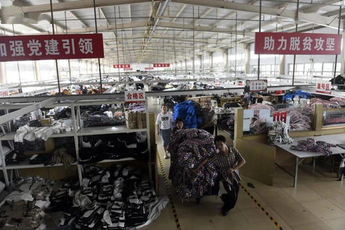 決戰(zhàn)決勝，藝起行動丨大愛無疆 奔向小康 服裝服飾零售業(yè)的時代使命與暖心實踐